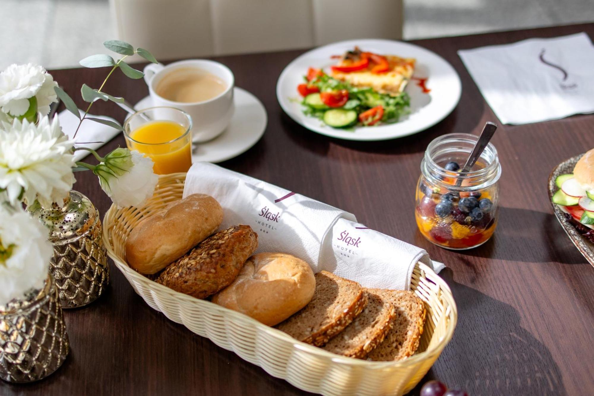 Slask Hotel 3*