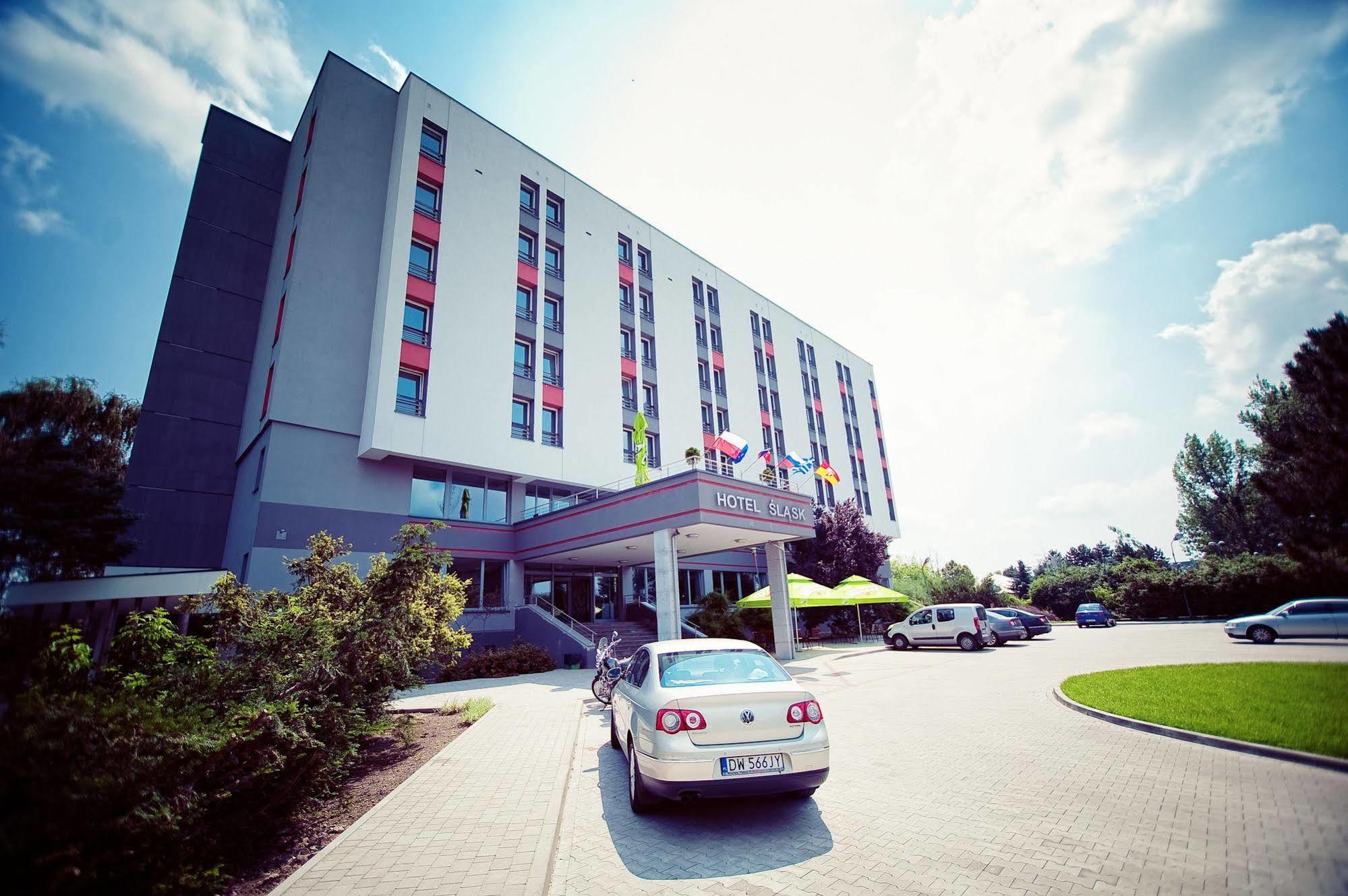 Slask Hotel 3*